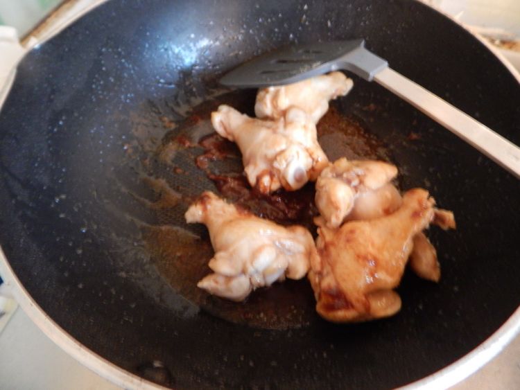 沙茶鸡腿根步骤9