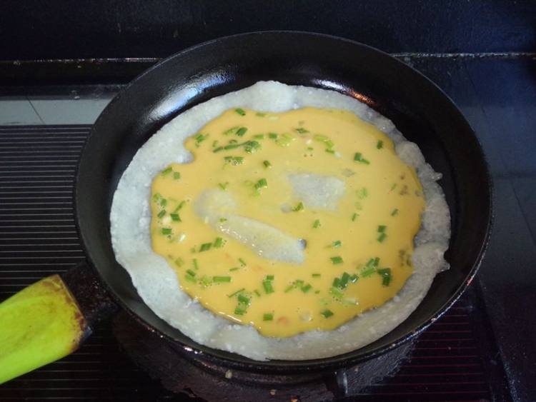 火腿肠鸡蛋面饼步骤5
