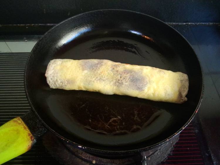 火腿肠鸡蛋面饼步骤9