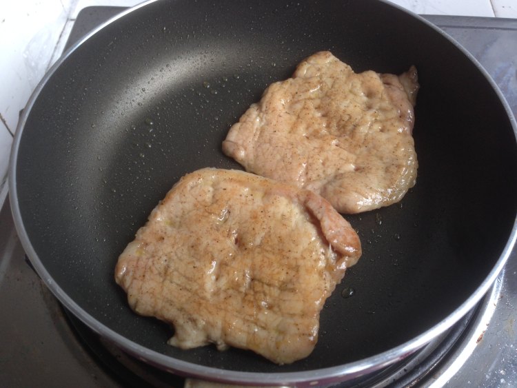 烤肉茄子三明治步骤5