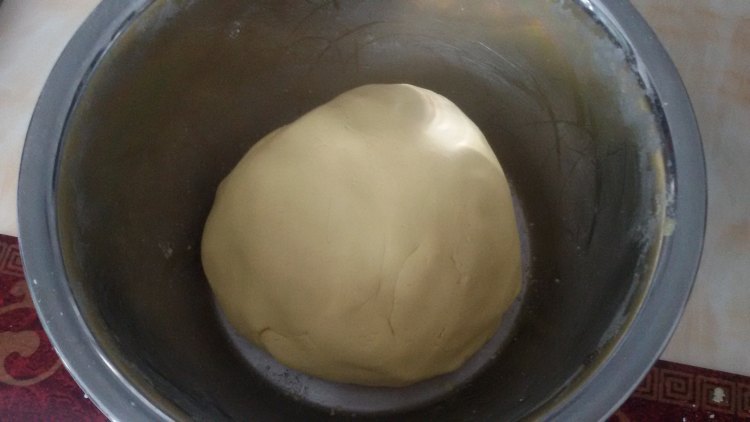 小米发面豆沙饼步骤2