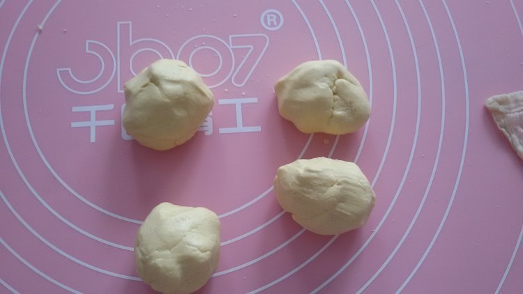 小米发面豆沙饼步骤5