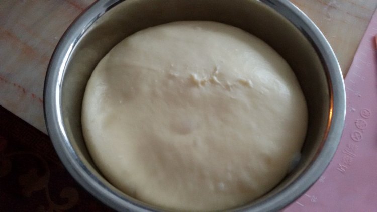 奶香红豆沙吐司步骤2