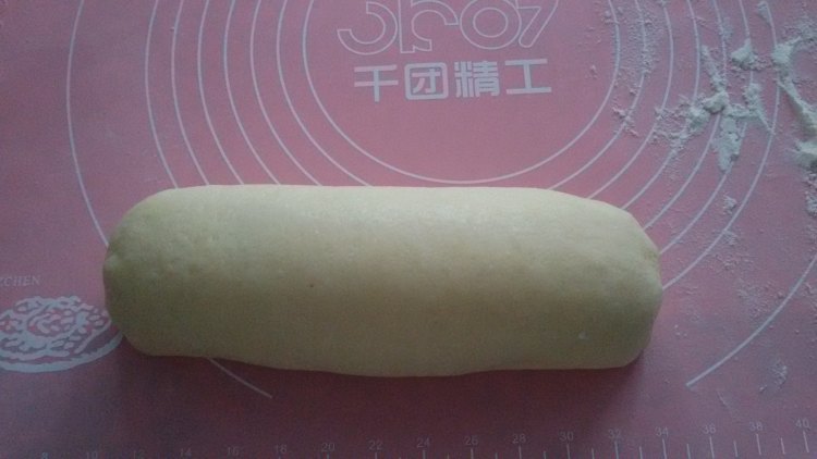 奶香红豆沙吐司步骤6
