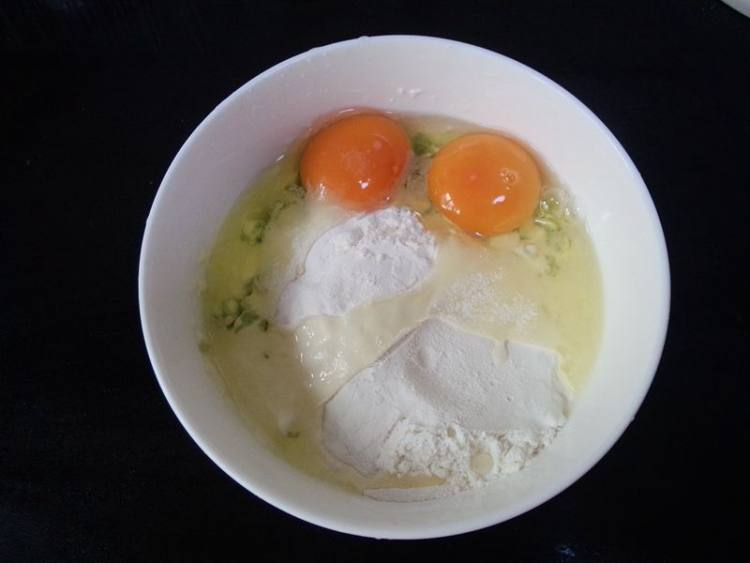 豇豆鸡蛋饼步骤5
