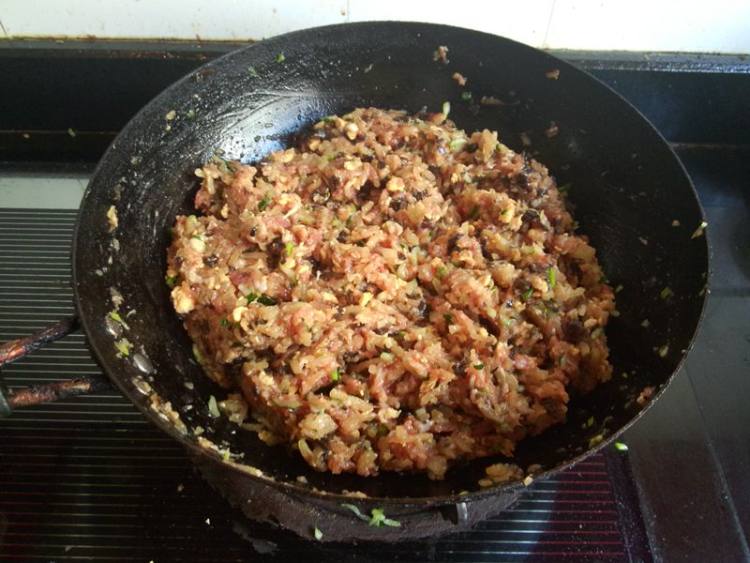西瓜皮肉馅生煎饺步骤11