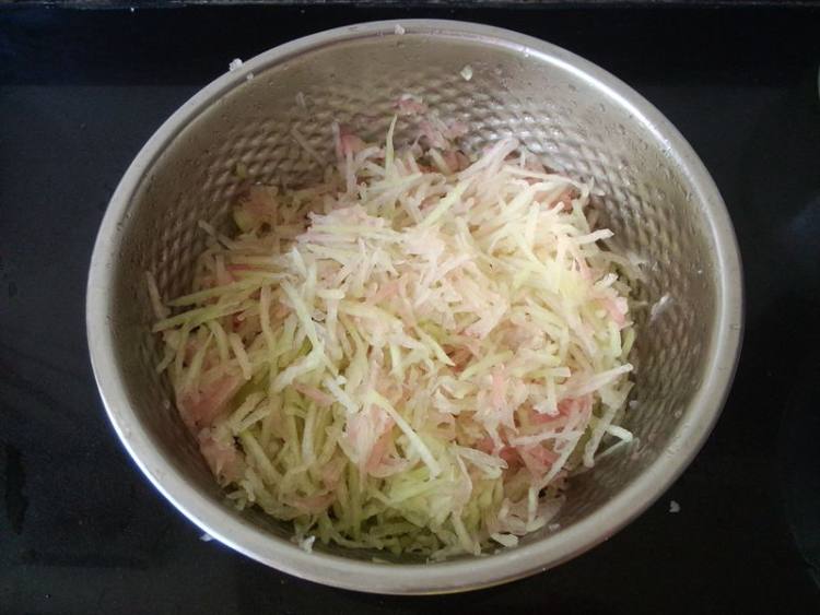 西瓜皮肉馅生煎饺步骤7