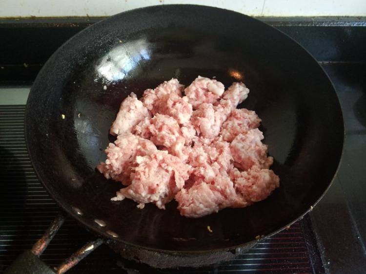西瓜皮肉馅生煎饺步骤4