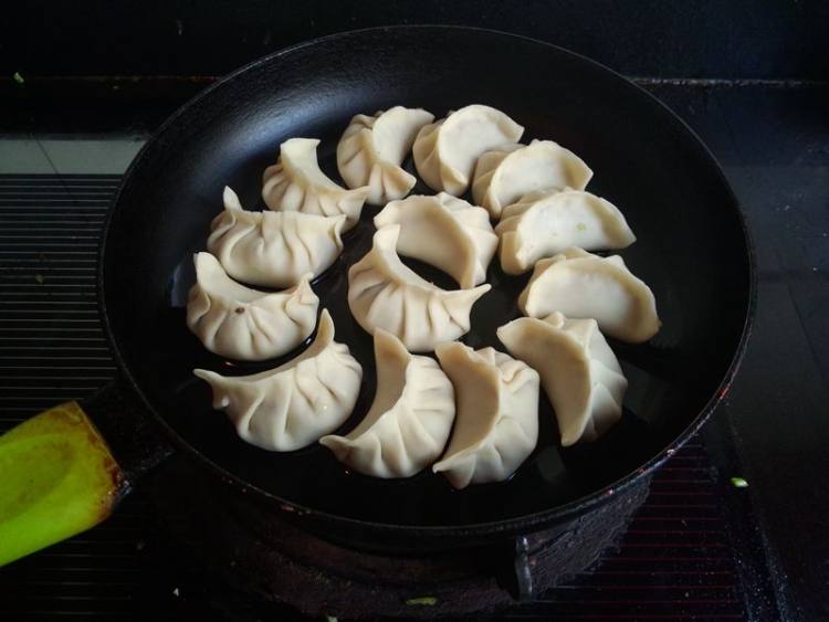 西瓜皮肉馅生煎饺步骤14