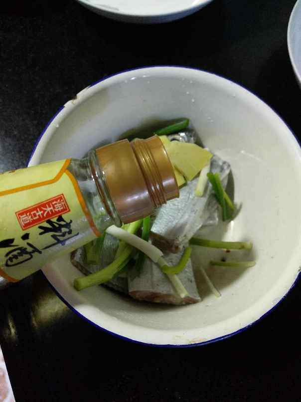 清蒸带鱼步骤2