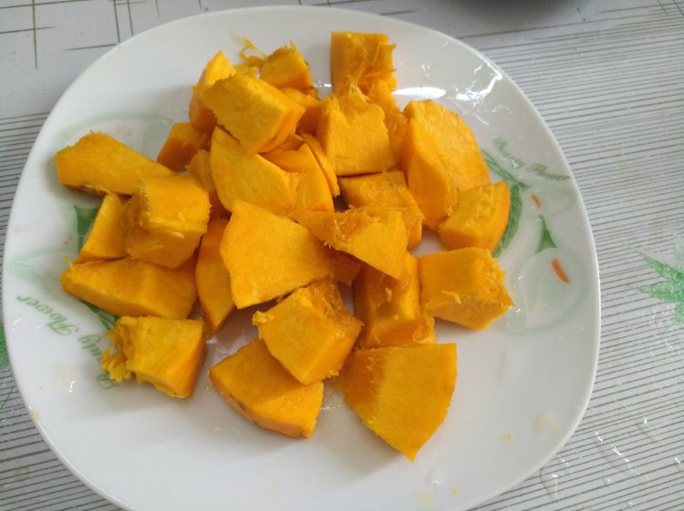 桂圆南瓜红枣绿豆汤步骤3