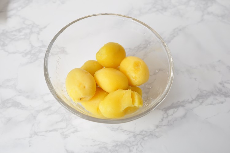 土豆泥咸泡芙步骤9