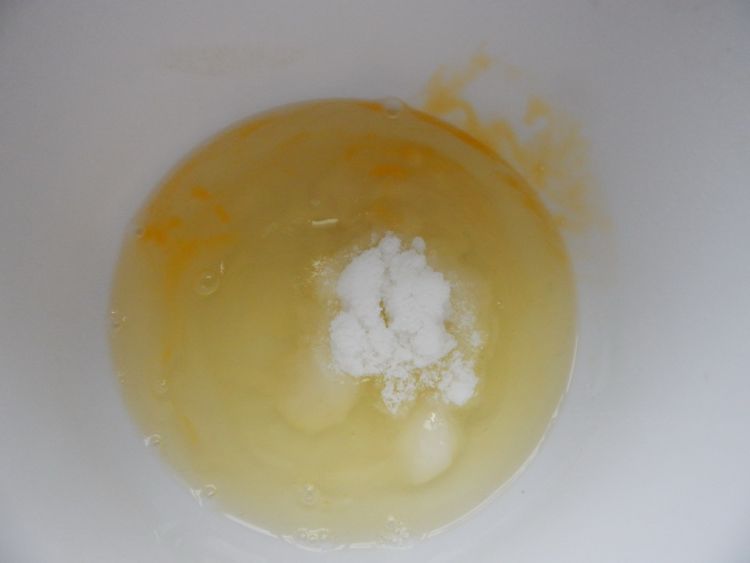 果酱杯子蛋糕步骤2