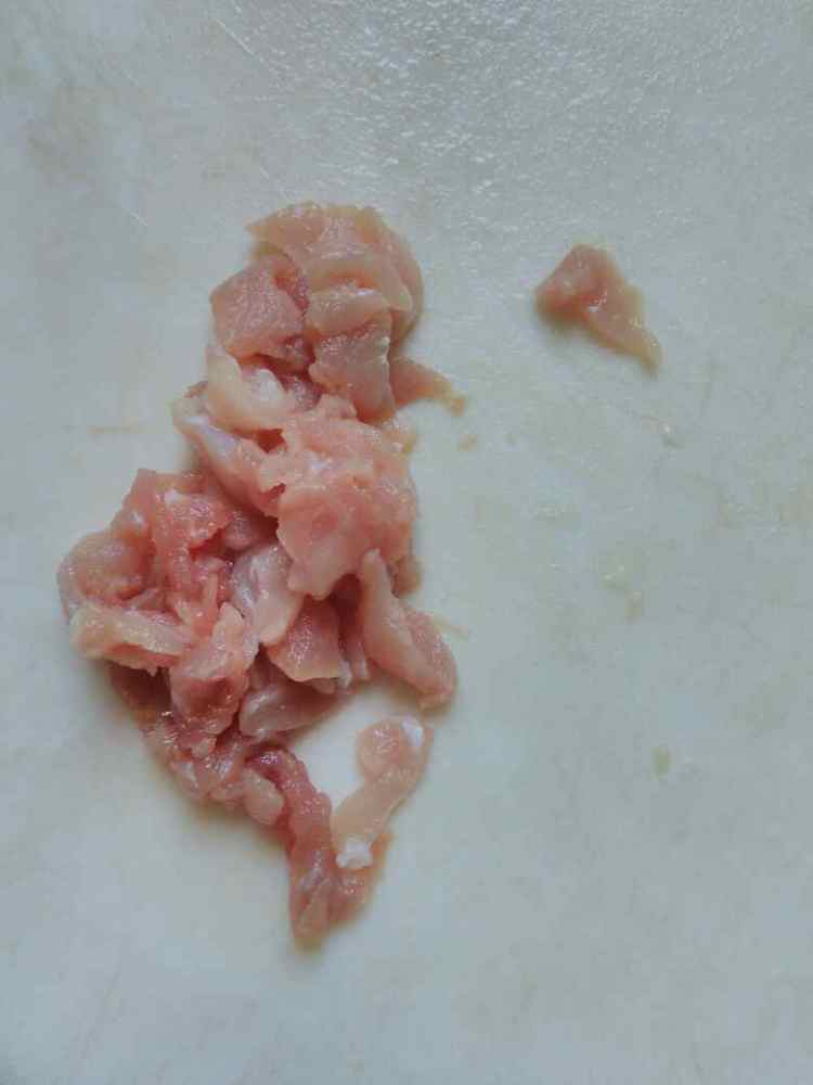 鸡蛋肉丝面步骤2