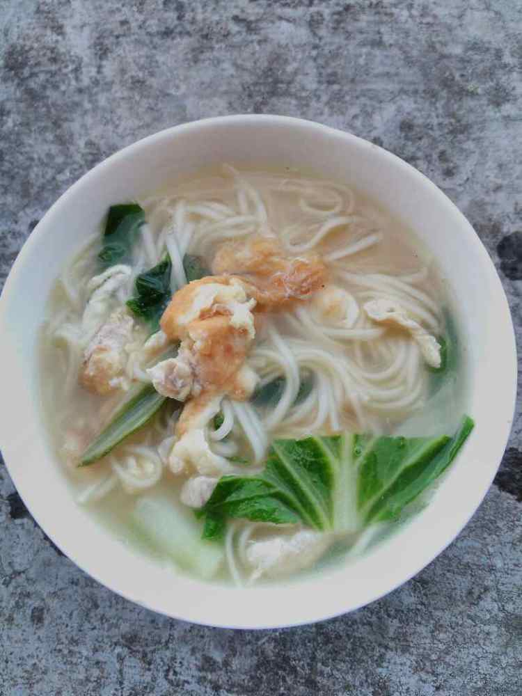 鸡蛋肉丝面步骤13