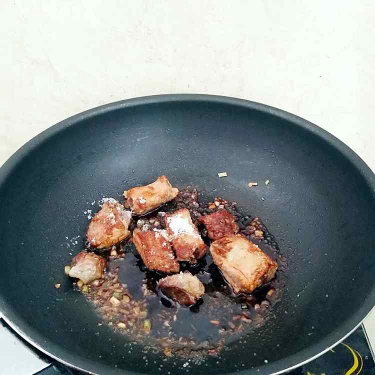 排骨玉米粒焖饭步骤6