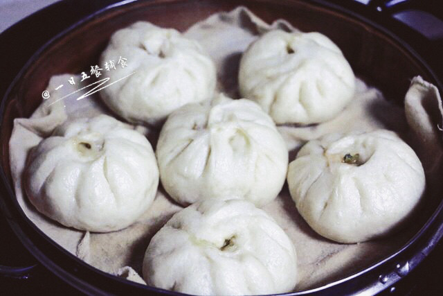 芹菜猪肉包子步骤15