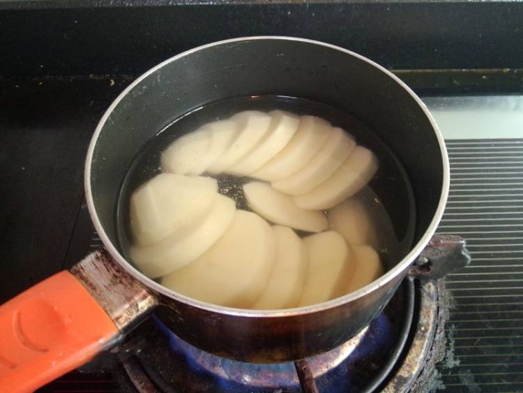 虾仁土豆泥步骤3