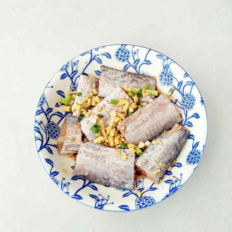 香酥胡椒带鱼步骤3