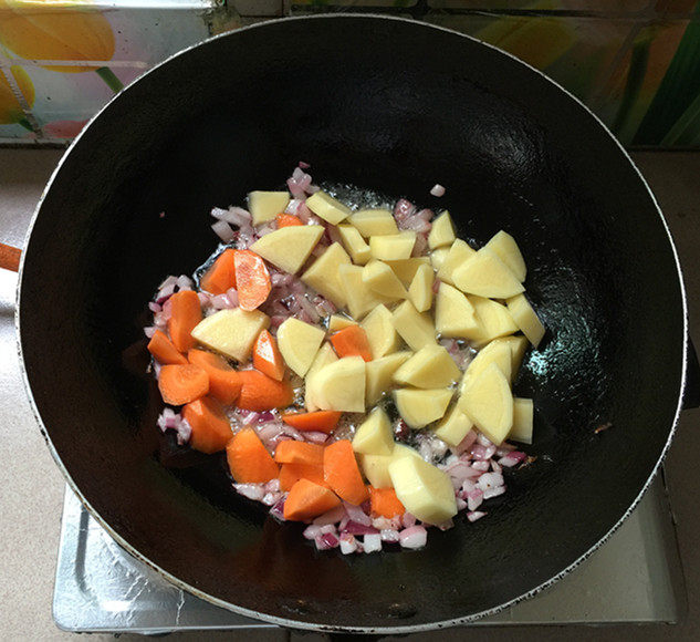 牛肉丸咖喱步骤5