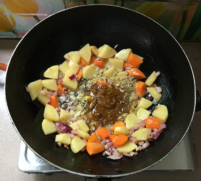 牛肉丸咖喱步骤6