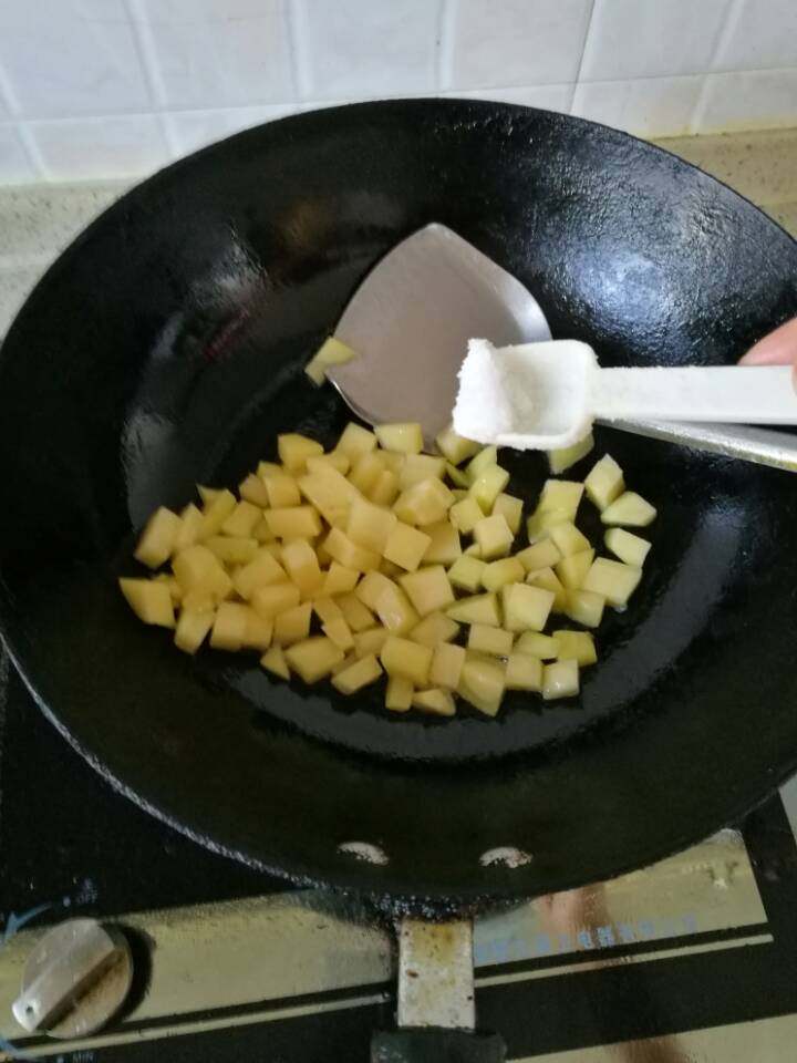咖喱土豆步骤4