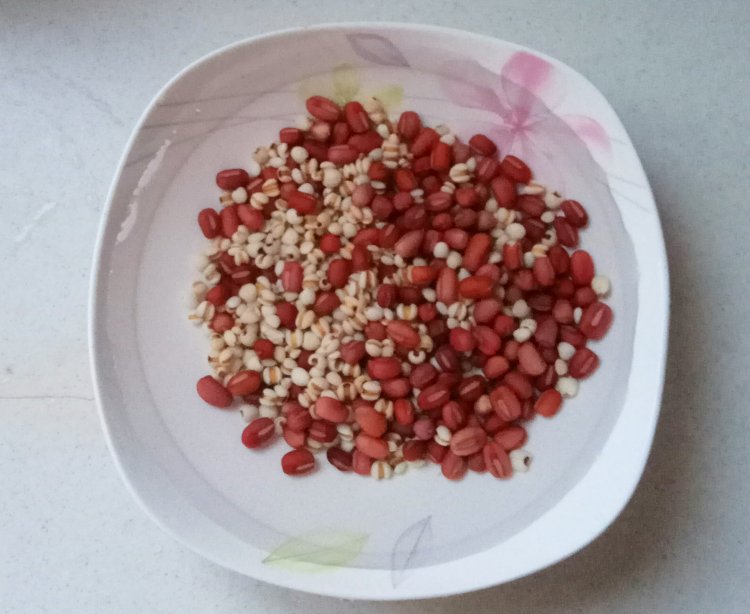 薏米红豆糊步骤2