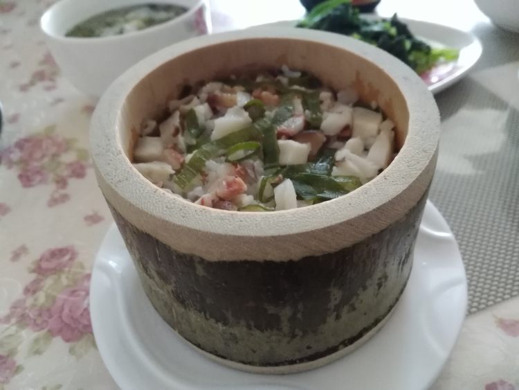 腊肠香菇竹桶饭步骤9