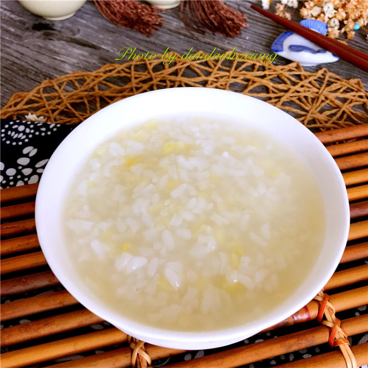 白米绿豆粥步骤5