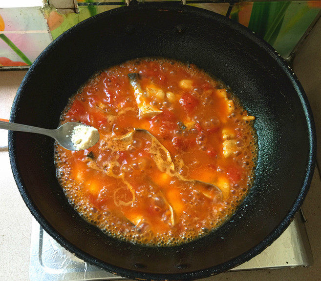 番茄酸汤煮巴沙鱼步骤14