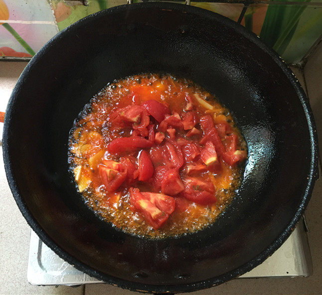 番茄酸汤煮巴沙鱼步骤8