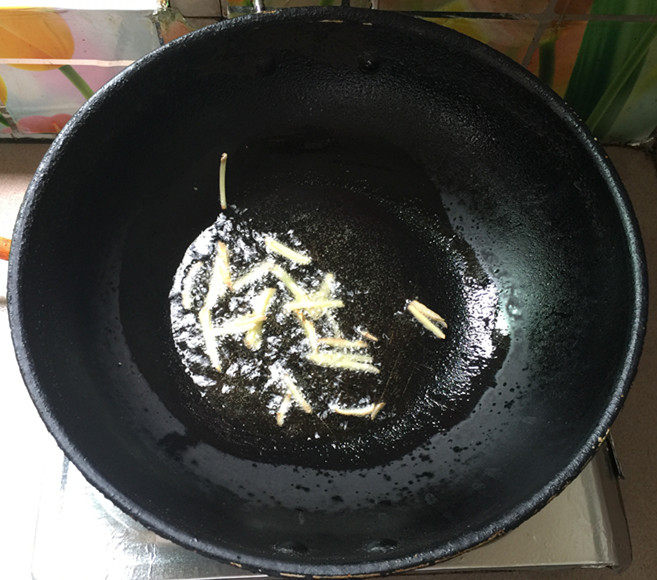 五花肉豆角焖面步骤5