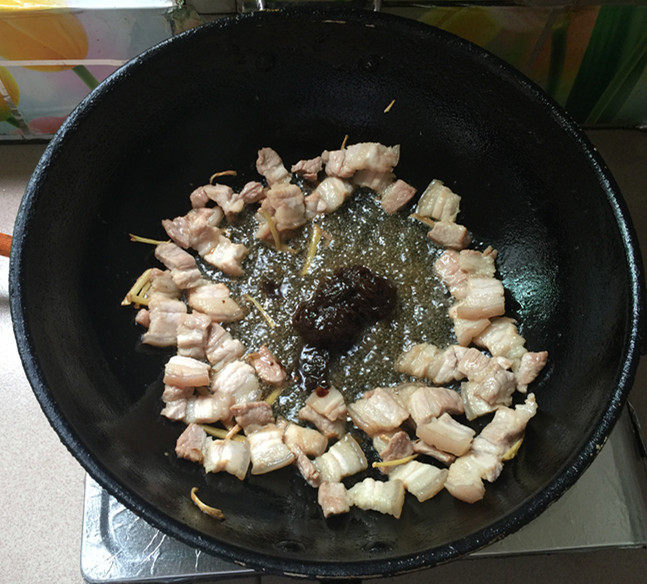 五花肉豆角焖面步骤8