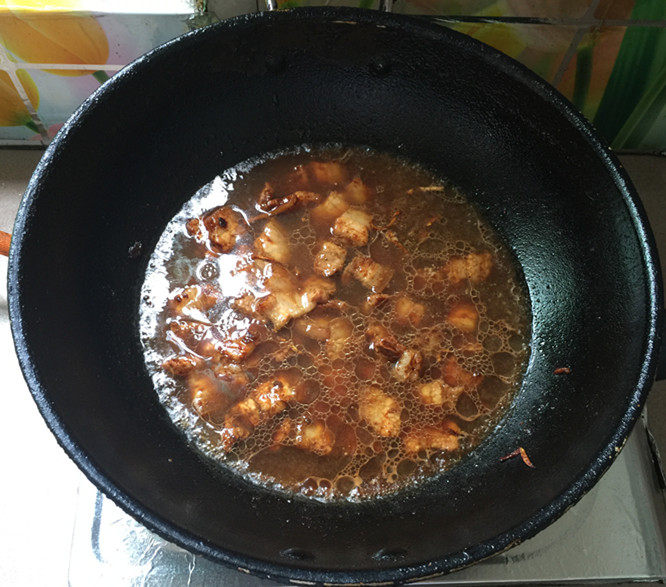 五花肉豆角焖面步骤10