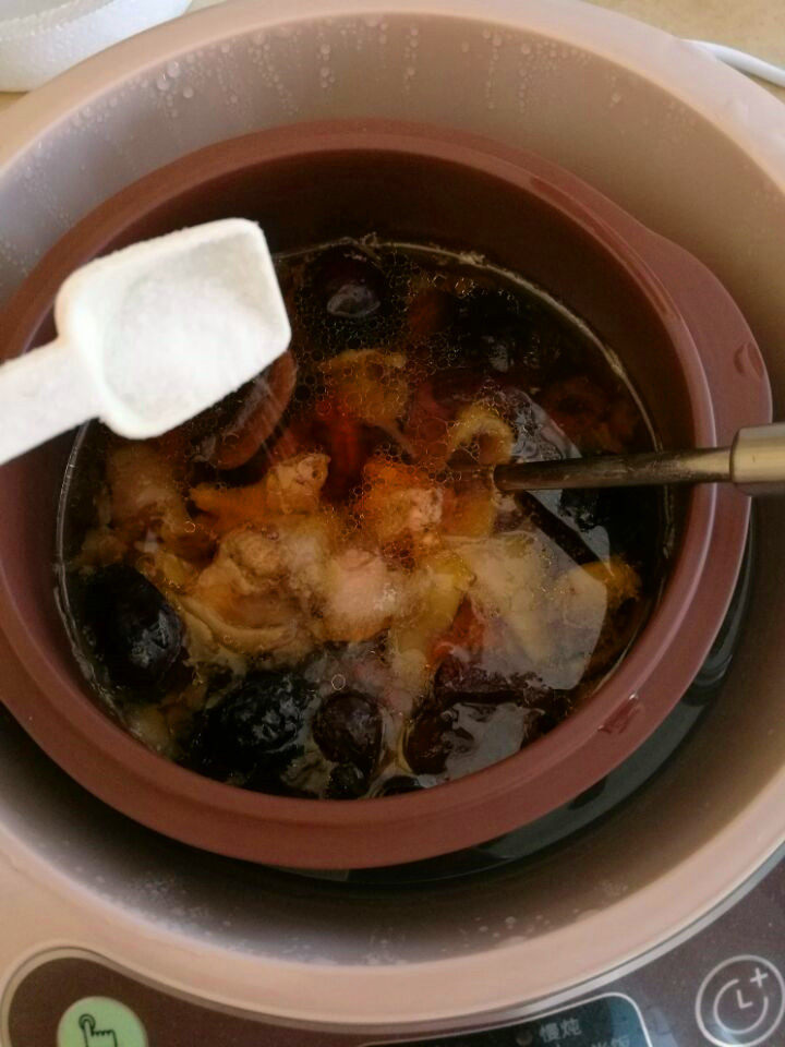 椰肉炖鸡步骤8