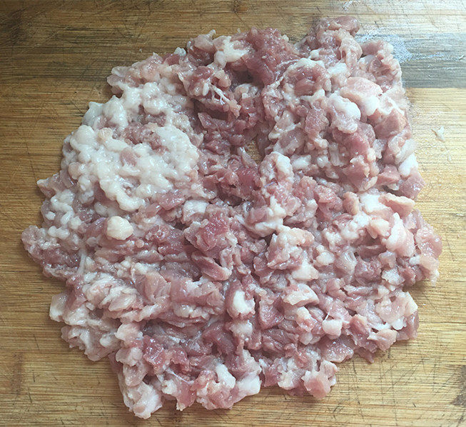 黑木耳肉龙卷步骤7