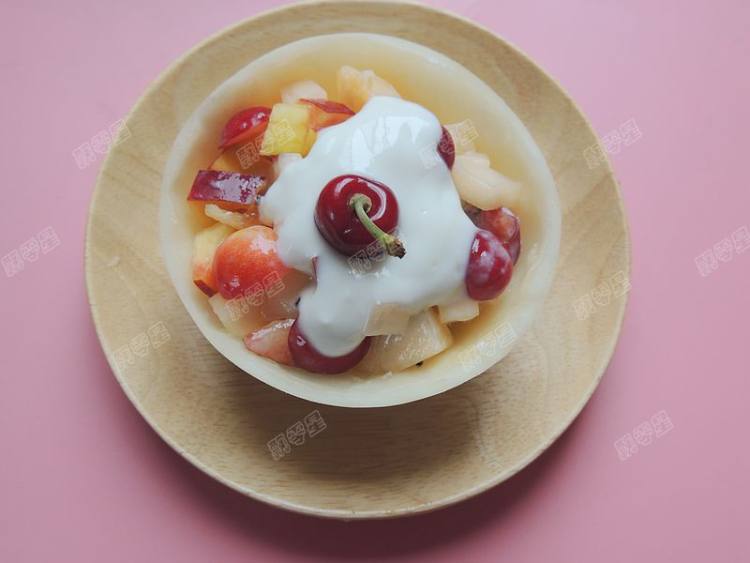 #盛夏餐桌#酸奶水果沙步骤10
