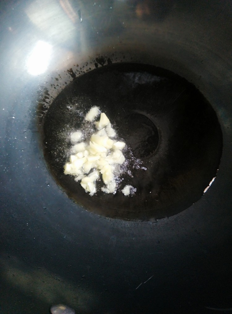 蚝油木耳菜步骤4
