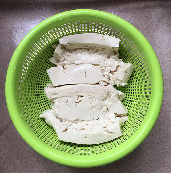 黑椒煎肉饼步骤2