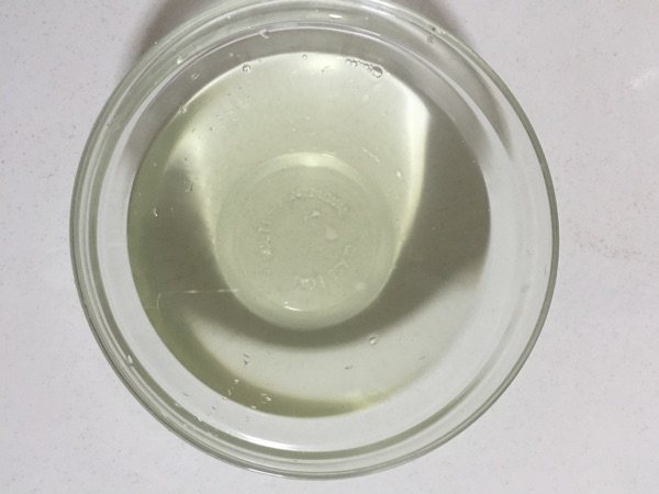 玫瑰蜂蜜棒冰步骤1