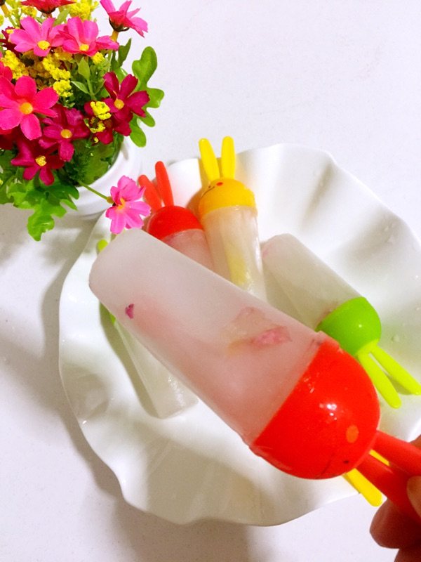 玫瑰蜂蜜棒冰步骤11