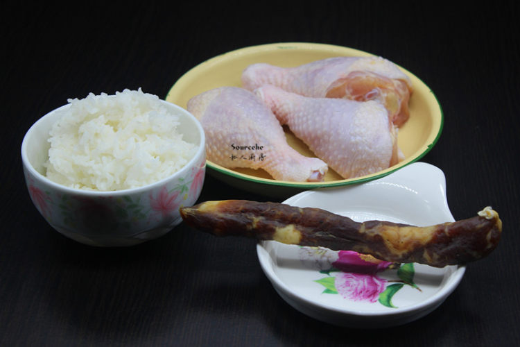 鸡腿包饭步骤1