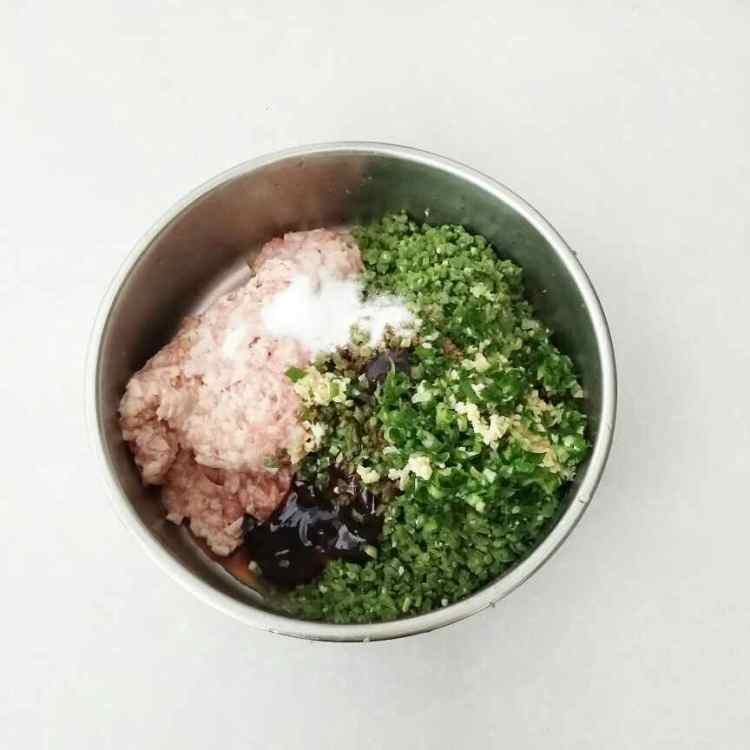 虹豆生煎包步骤5