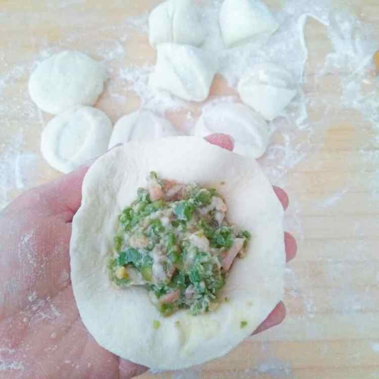 虹豆生煎包步骤9