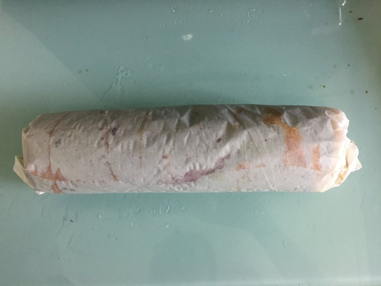双色蓝莓酱蛋糕卷步骤17