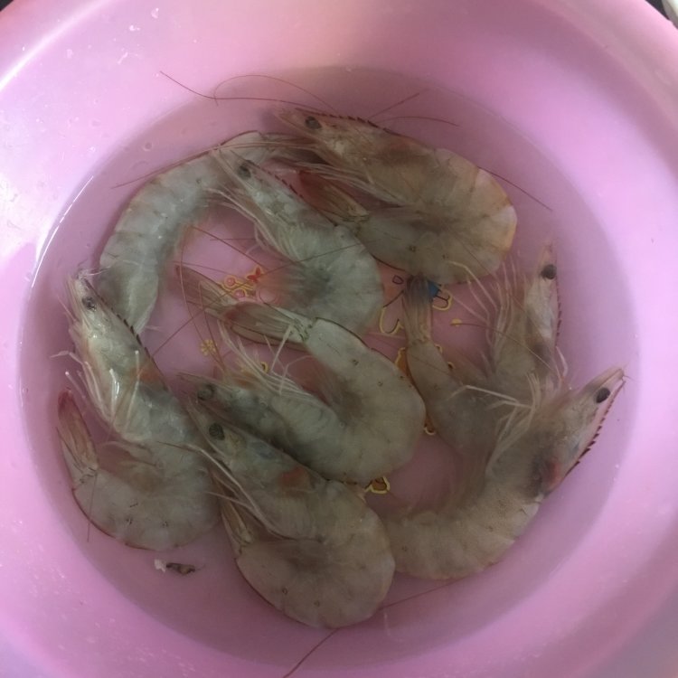 鲜虾香菇粥步骤2