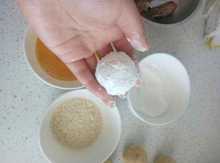 土豆虾球步骤7
