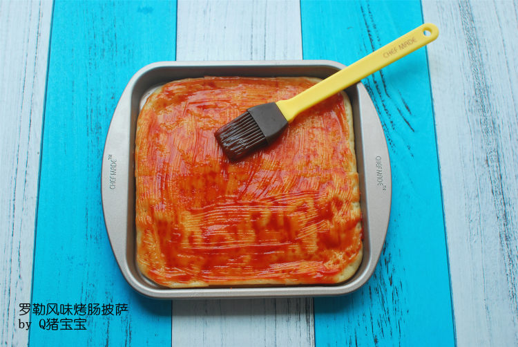 罗勒风味烤肠披萨步骤4