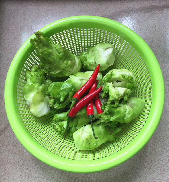 儿菜炒五花腊肉步骤1