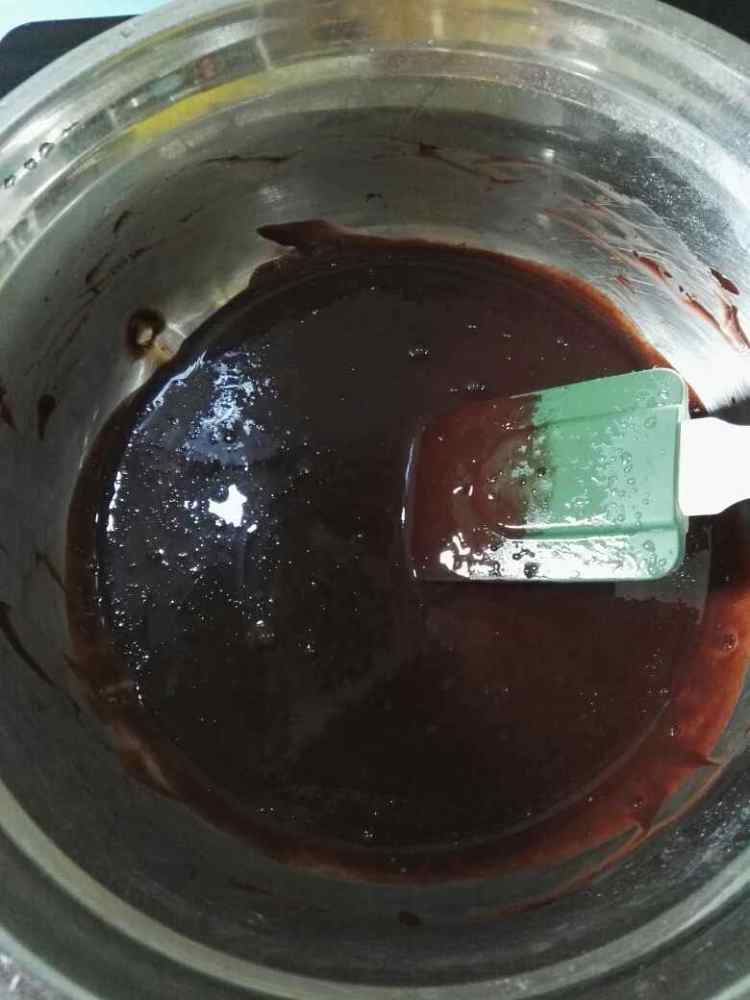 滴落巧克力镜面蛋糕步骤3